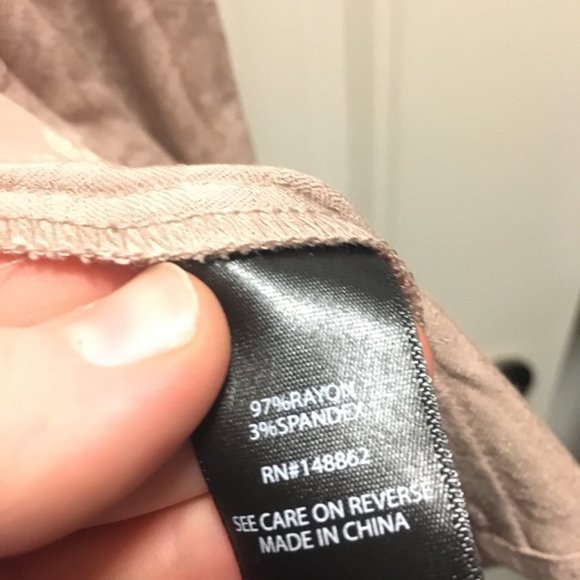 TAUPE JACQUARD BUTTON FRONT PEPLUM TANK - Picture 6 of 7